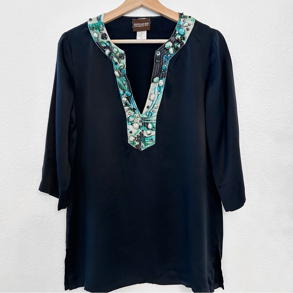Sachin and Babi Silk Embellished Navy Tunic Top Elegant Dressy Sz Large